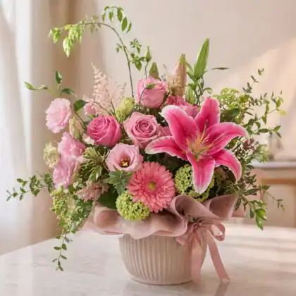 gerbera daisy and rose bouquet_