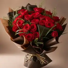The Eternal Crimson: A 15-Rose Love Bouquet